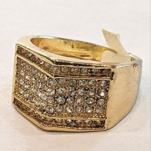 Vintage Faux Gold Diamond Elegant Luxury Size 11 NWT Ring